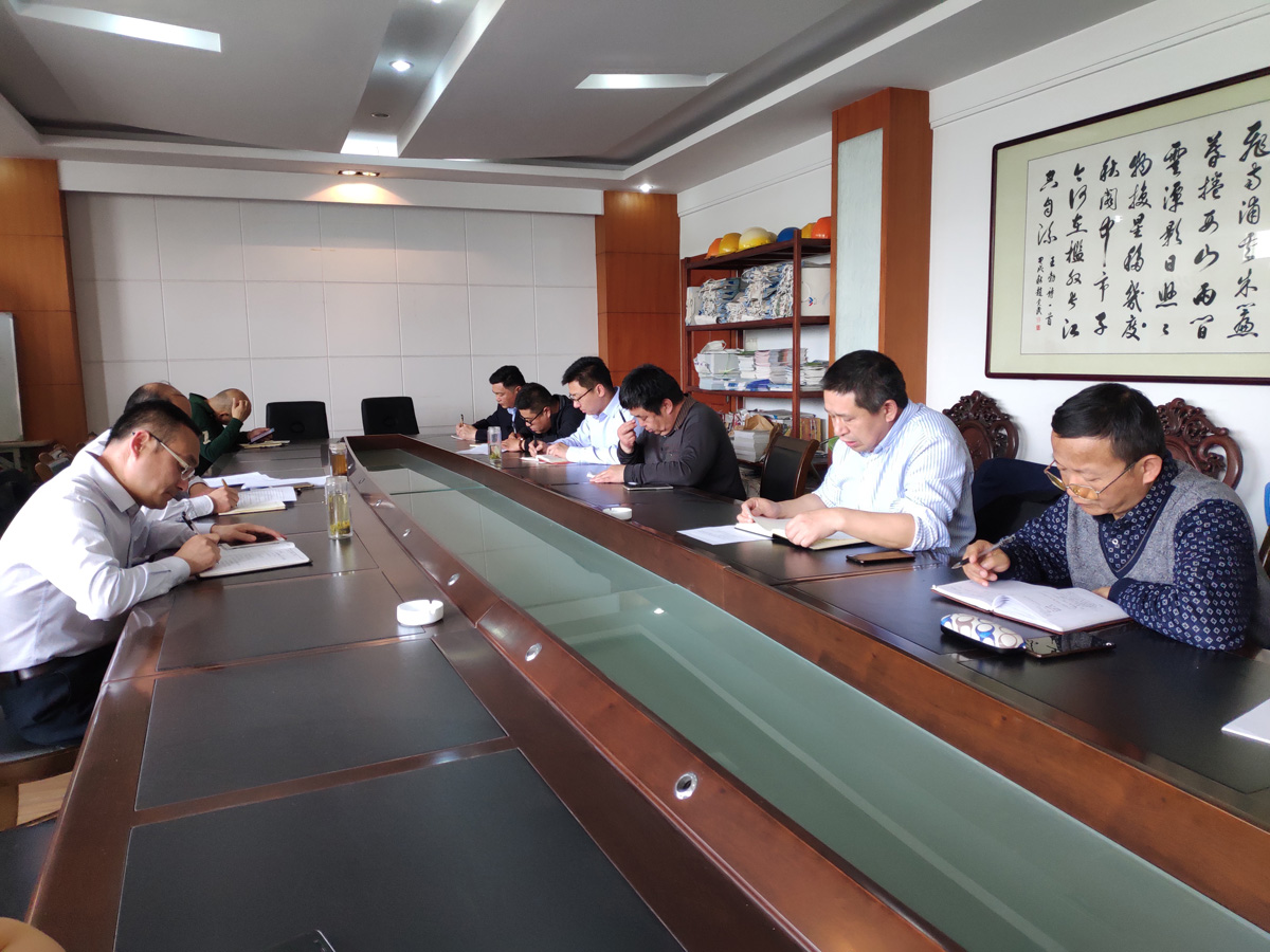 三队召开“作风建设提升年”活动推进会.jpg